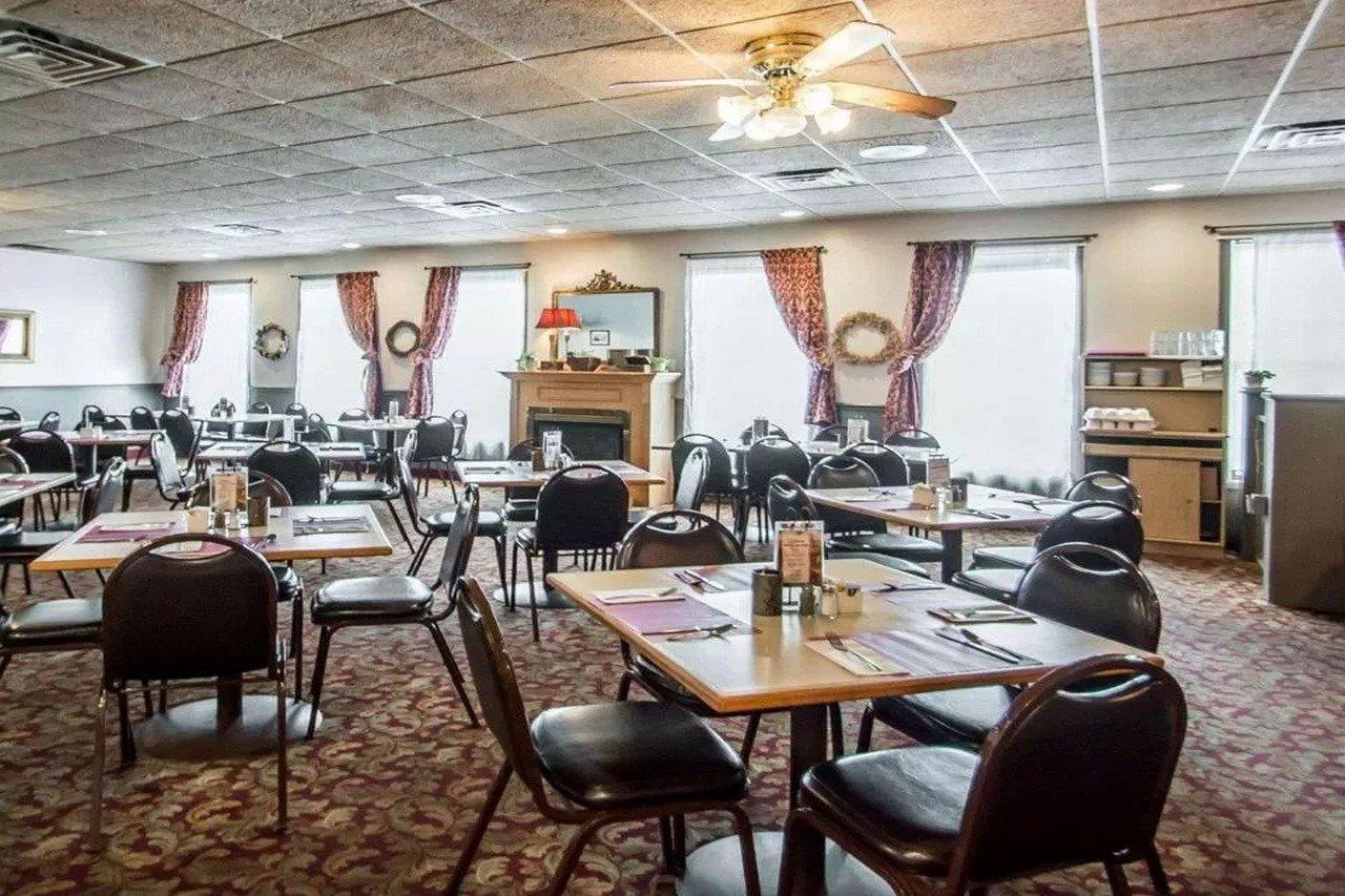 Rodeway Inn Lakeville Dış mekan fotoğraf